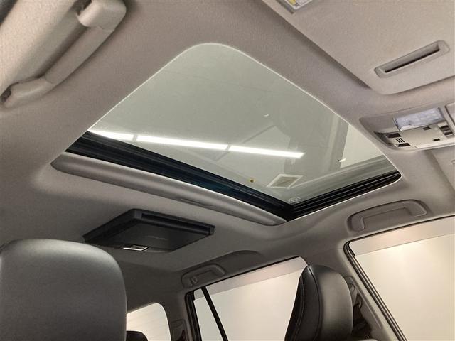 ランドクルーザープラド TX Lパッケージ 革シート サンルーフ 4WD フルセグ メモリーナビ DVD再生 ミュージックプレイヤー接続可 後席モニター バックカメラ 衝突被害軽減システム ETC LEDヘッドランプ 乗車定員7人 3列シート(5枚目)