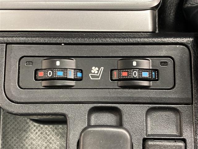 ランドクルーザープラド TX Lパッケージ 革シート サンルーフ 4WD フルセグ メモリーナビ DVD再生 ミュージックプレイヤー接続可 後席モニター バックカメラ 衝突被害軽減システム ETC LEDヘッドランプ 乗車定員7人 3列シート(25枚目)