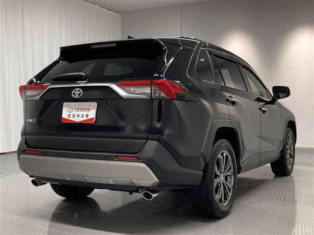 RAV4 G 4WD ミュージックプレイヤー接続可 バックカメラ 衝突被害軽減システム ETC LEDヘッドランプ ワンオーナー(6枚目)