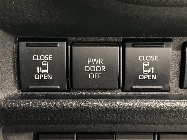 シエンタ ハイブリッドＺ　ミュージックプレイヤー接続可　バックカメラ　衝突被害軽減システム　ＥＴＣ　ドラレコ　両側電動スライド　ＬＥＤヘッドランプ　ウオークスルー　乗車定員７人　３列シート　ワンオーナー（19枚目）