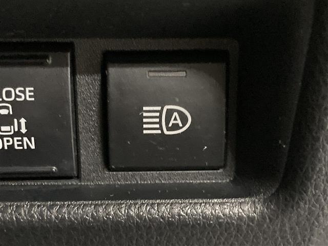 シエンタ ハイブリッドＺ　ミュージックプレイヤー接続可　バックカメラ　衝突被害軽減システム　ＥＴＣ　ドラレコ　両側電動スライド　ＬＥＤヘッドランプ　ウオークスルー　乗車定員７人　３列シート　ワンオーナー（20枚目）