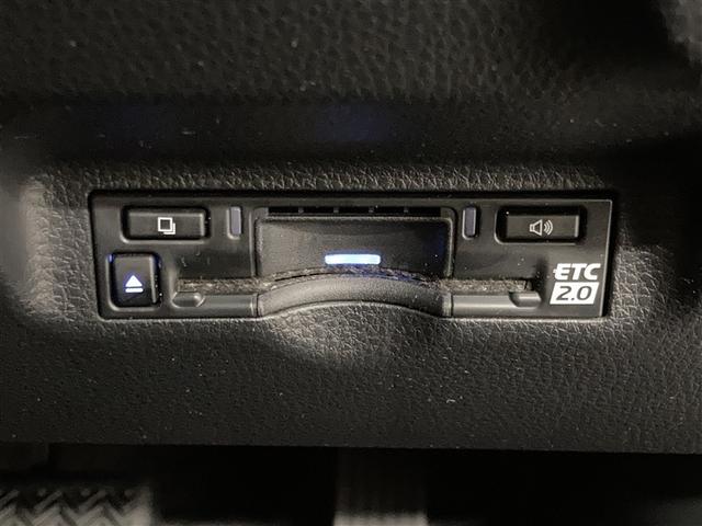 シエンタ ハイブリッドＺ　ミュージックプレイヤー接続可　バックカメラ　衝突被害軽減システム　ＥＴＣ　ドラレコ　両側電動スライド　ＬＥＤヘッドランプ　ウオークスルー　乗車定員７人　３列シート　ワンオーナー（21枚目）