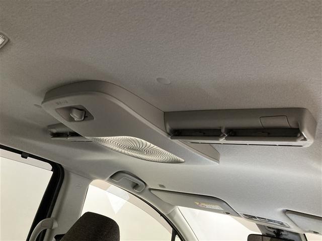 シエンタ ハイブリッドＺ　ミュージックプレイヤー接続可　バックカメラ　衝突被害軽減システム　ＥＴＣ　ドラレコ　両側電動スライド　ＬＥＤヘッドランプ　ウオークスルー　乗車定員７人　３列シート　ワンオーナー（31枚目）