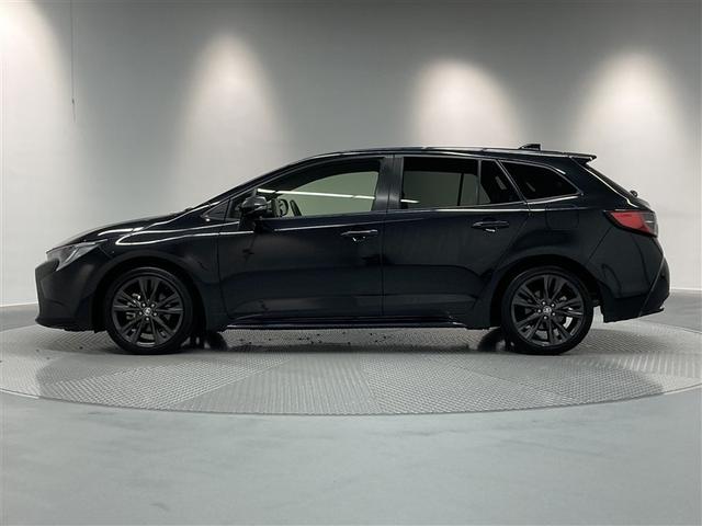 カローラツーリング ハイブリッド　ダブルバイビー　ミュージックプレイヤー接続可　バックカメラ　衝突被害軽減システム　ＥＴＣ　ＬＥＤヘッドランプ　ワンオーナー（4枚目）