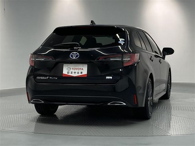 カローラツーリング ハイブリッド　ダブルバイビー　ミュージックプレイヤー接続可　バックカメラ　衝突被害軽減システム　ＥＴＣ　ＬＥＤヘッドランプ　ワンオーナー（5枚目）