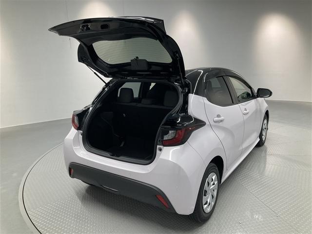 ヤリス Ｇ　ミュージックプレイヤー接続可　バックカメラ　衝突被害軽減システム　ＥＴＣ　ワンオーナー（6枚目）