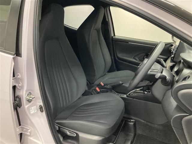 ヤリス Ｇ　ミュージックプレイヤー接続可　バックカメラ　衝突被害軽減システム　ＥＴＣ　ワンオーナー（10枚目）