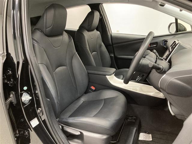 プリウス Ａツーリングセレクション　フルセグ　メモリーナビ　ＤＶＤ再生　ミュージックプレイヤー接続可　バックカメラ　衝突被害軽減システム　ＥＴＣ　ＬＥＤヘッドランプ（11枚目）