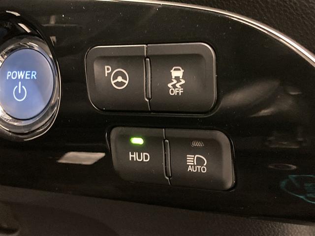 プリウス Ａツーリングセレクション　フルセグ　メモリーナビ　ＤＶＤ再生　ミュージックプレイヤー接続可　バックカメラ　衝突被害軽減システム　ＥＴＣ　ＬＥＤヘッドランプ（19枚目）