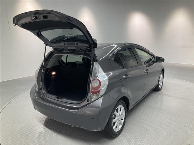 アクア Ｓ　フルセグ　メモリーナビ　ＤＶＤ再生　ミュージックプレイヤー接続可　バックカメラ　ＥＴＣ　ワンオーナー（7枚目）