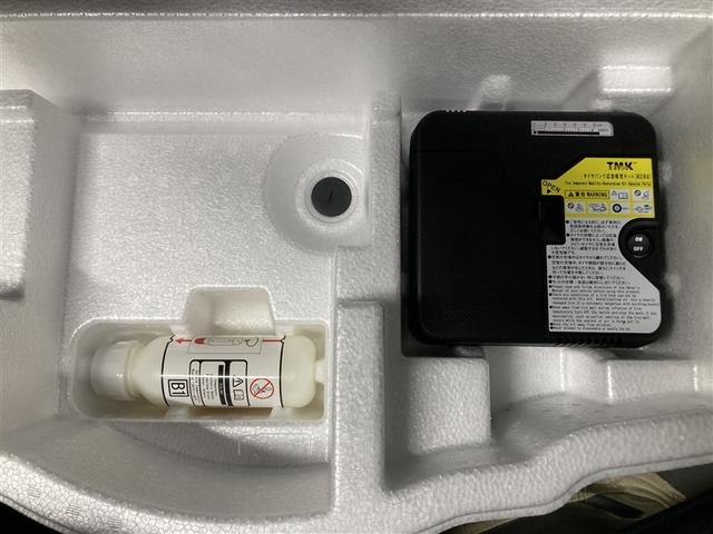 アクア ＧＲスポーツ　ミュージックプレイヤー接続可　バックカメラ　衝突被害軽減システム　ＥＴＣ　ＬＥＤヘッドランプ　ワンオーナー（8枚目）