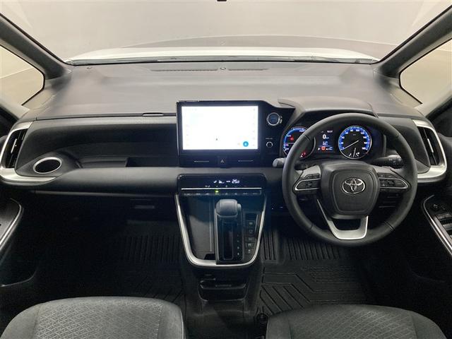 ノア ハイブリッドＧ　ＤＶＤ再生　ミュージックプレイヤー接続可　後席モニター　バックカメラ　衝突被害軽減システム　ＥＴＣ　ドラレコ　両側電動スライド　ＬＥＤヘッドランプ　乗車定員７人　３列シート　ワンオーナー（4枚目）