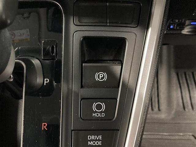 ノア ハイブリッドＧ　ＤＶＤ再生　ミュージックプレイヤー接続可　後席モニター　バックカメラ　衝突被害軽減システム　ＥＴＣ　ドラレコ　両側電動スライド　ＬＥＤヘッドランプ　乗車定員７人　３列シート　ワンオーナー（22枚目）