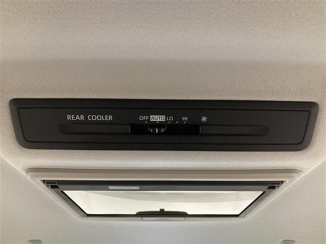 ノア ハイブリッドＧ　ＤＶＤ再生　ミュージックプレイヤー接続可　後席モニター　バックカメラ　衝突被害軽減システム　ＥＴＣ　ドラレコ　両側電動スライド　ＬＥＤヘッドランプ　乗車定員７人　３列シート　ワンオーナー（27枚目）