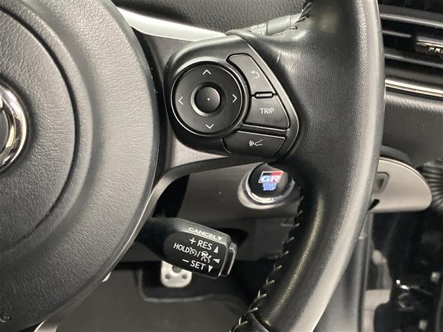 プリウスＰＨＶ Ｓ　ＧＲスポーツ　フルセグ　メモリーナビ　ＤＶＤ再生　ミュージックプレイヤー接続可　バックカメラ　衝突被害軽減システム　ＥＴＣ　ＬＥＤヘッドランプ（17枚目）