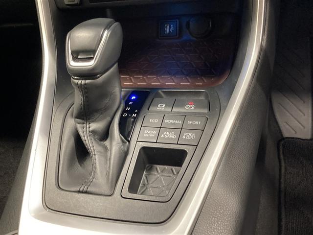 ＲＡＶ４ Ｇ　４ＷＤ　ミュージックプレイヤー接続可　バックカメラ　衝突被害軽減システム　ＥＴＣ　ドラレコ　ＬＥＤヘッドランプ　ワンオーナー（26枚目）