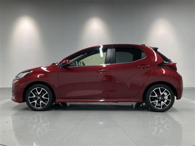 ヤリス ハイブリッドＺ　ミュージックプレイヤー接続可　バックカメラ　衝突被害軽減システム　ＥＴＣ　ＬＥＤヘッドランプ　ワンオーナー（5枚目）