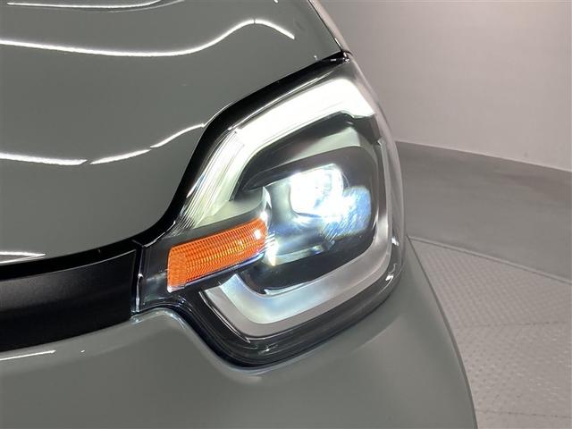 シエンタ ハイブリッドＺ　ミュージックプレイヤー接続可　バックカメラ　衝突被害軽減システム　ＥＴＣ　ドラレコ　両側電動スライド　ＬＥＤヘッドランプ　ウオークスルー　乗車定員７人　３列シート　ワンオーナー（35枚目）