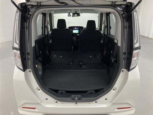 ルーミー カスタムＧ　フルセグ　メモリーナビ　ＤＶＤ再生　ミュージックプレイヤー接続可　バックカメラ　衝突被害軽減システム　ＥＴＣ　ドラレコ　両側電動スライド　ＬＥＤヘッドランプ　ウオークスルー　ワンオーナー（9枚目）