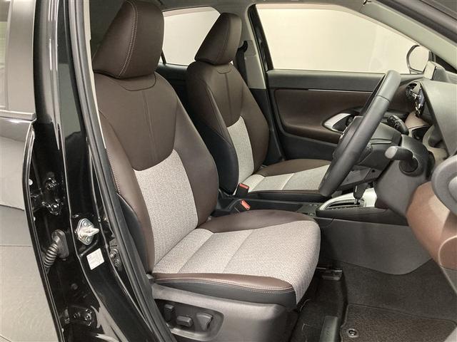 ヤリスクロス ハイブリッドＺ　フルセグ　メモリーナビ　ＤＶＤ再生　ミュージックプレイヤー接続可　バックカメラ　衝突被害軽減システム　ＥＴＣ　ＬＥＤヘッドランプ　ワンオーナー（10枚目）