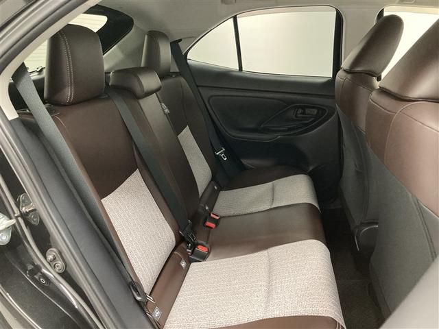 ヤリスクロス ハイブリッドＺ　フルセグ　メモリーナビ　ＤＶＤ再生　ミュージックプレイヤー接続可　バックカメラ　衝突被害軽減システム　ＥＴＣ　ＬＥＤヘッドランプ　ワンオーナー（12枚目）