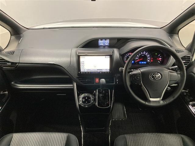 ヴォクシー ＺＳ　煌ＩＩ　フルセグ　メモリーナビ　ＤＶＤ再生　ミュージックプレイヤー接続可　後席モニター　バックカメラ　衝突被害軽減システム　ＥＴＣ　両側電動スライド　ＬＥＤヘッドランプ　ウオークスルー　乗車定員７人（4枚目）