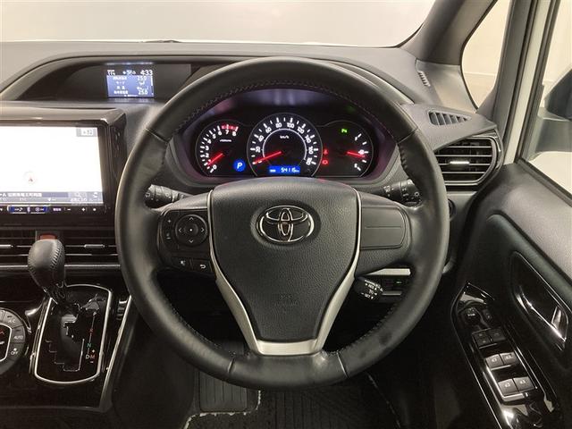 ヴォクシー ＺＳ　煌ＩＩ　フルセグ　メモリーナビ　ＤＶＤ再生　ミュージックプレイヤー接続可　後席モニター　バックカメラ　衝突被害軽減システム　ＥＴＣ　両側電動スライド　ＬＥＤヘッドランプ　ウオークスルー　乗車定員７人（14枚目）