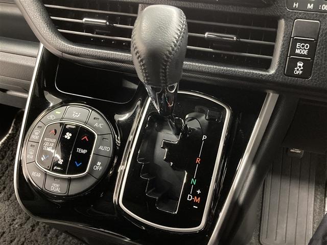 ヴォクシー ＺＳ　煌ＩＩ　フルセグ　メモリーナビ　ＤＶＤ再生　ミュージックプレイヤー接続可　後席モニター　バックカメラ　衝突被害軽減システム　ＥＴＣ　両側電動スライド　ＬＥＤヘッドランプ　ウオークスルー　乗車定員７人（25枚目）