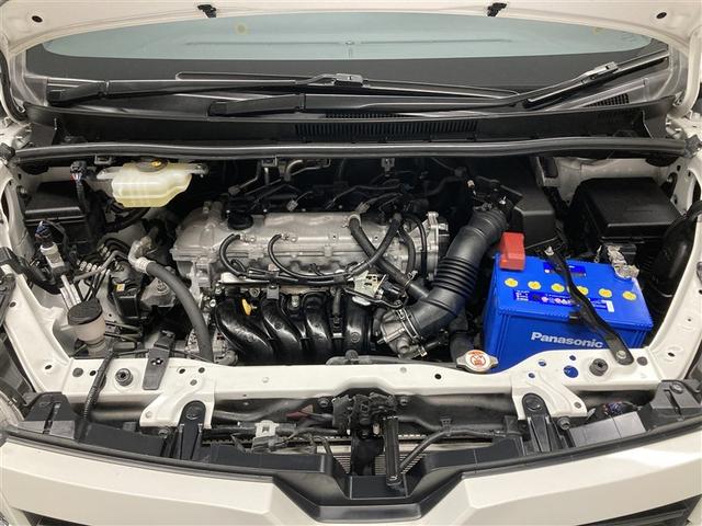 ヴォクシー ＺＳ　煌ＩＩ　フルセグ　メモリーナビ　ＤＶＤ再生　ミュージックプレイヤー接続可　後席モニター　バックカメラ　衝突被害軽減システム　ＥＴＣ　両側電動スライド　ＬＥＤヘッドランプ　ウオークスルー　乗車定員７人（33枚目）