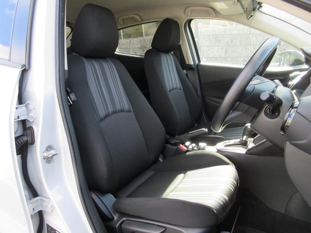 ＭＡＺＤＡ２ １５Ｓ　スマートエディション　禁煙・衝突被害軽減ブレーキ（前後）・ＡＴ誤発進抑制制御・車線逸脱警報システム・ＢＳＭシステム・３６０°ビューモニター・ＬＥＤヘッドライト・／Ａｐｐｌｅ　Ｃａｒｐｌａｙ／Ａｎｄｒｏｉｄ　Ａｕｔｏ（13枚目）