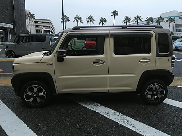 ハスラー ＪスタイルＩＩ　ワンオーナー　キーレス　フルセグ　ナビ＆ＴＶ　１５アルミホイール　エアバッグ　オートマ　ディーラー車　フル装備　助手席エアバッグ　衝突被害軽減システム　ＥＴＣ　バックカメラ　スマートキー（9枚目）