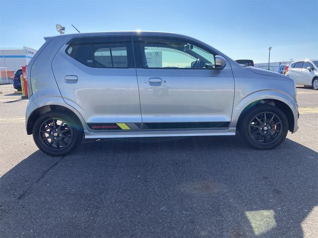 アルトワークス ベースグレード ワンオーナー HA36型最終年モデル フルノーマル 前席左右純正RECAROシート 純正HIDヘッドライト 社外CDデッキ プッシュスタート&スマートキー(5枚目)