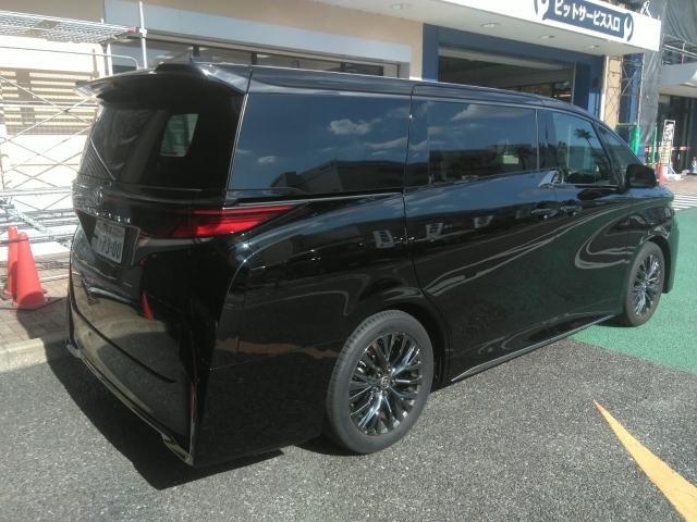 ヴェルファイア Ｚ　プレミア　ワンオーナー　左右独立ムーンルーフ　ユニバーサルステップ　純正大画面ＤＡ＆Ｔコネクトナビ＆パノラミックビューモニター＆デジタルインナーミラーＢｌｕｅｔｏｏｔｈ　両側パワースライドドア　パワーバックドア（3枚目）