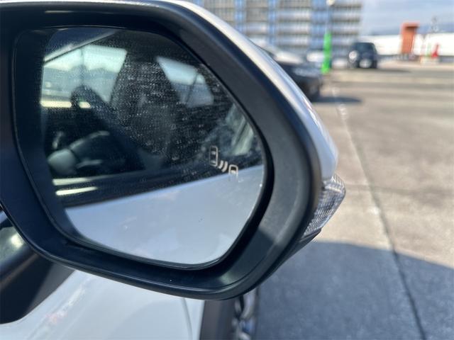 ヤリスクロス ハイブリッドZ ワンオーナー 純正DA&Tコネクトナビ&パノラミックビューモニター&ETC Bluetoothオーディオ 運転席パワーシート 前席左右シートヒーター パワーバックドア(18枚目)