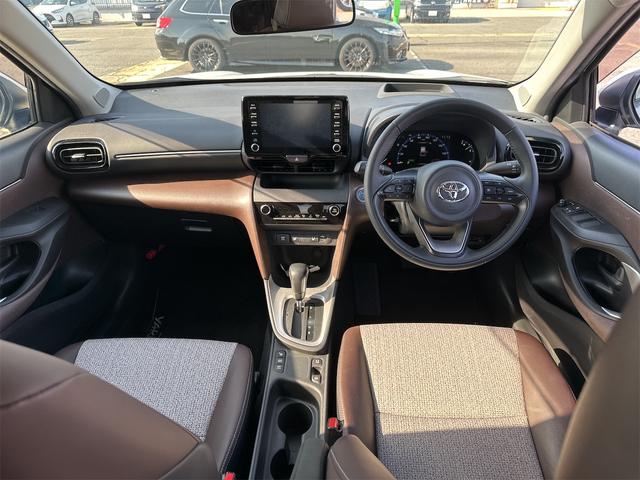 ヤリスクロス ハイブリッドZ ワンオーナー 純正DA&Tコネクトナビ&パノラミックビューモニター&ETC Bluetoothオーディオ 運転席パワーシート 前席左右シートヒーター パワーバックドア(21枚目)