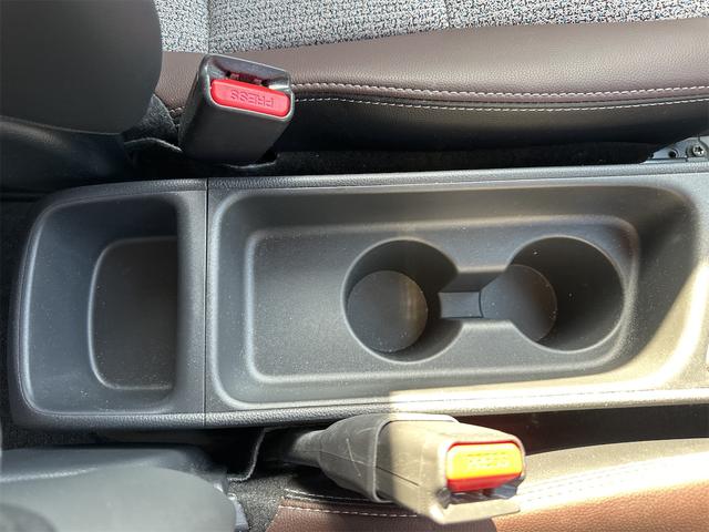 ヤリスクロス ハイブリッドZ ワンオーナー 純正DA&Tコネクトナビ&パノラミックビューモニター&ETC Bluetoothオーディオ 運転席パワーシート 前席左右シートヒーター パワーバックドア(33枚目)