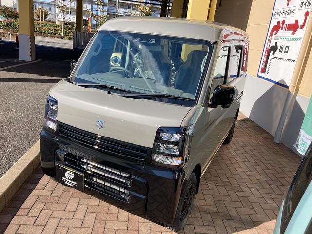 エブリイ Jリミテッド 届出済未使用車 両側パワースライドドア 運転席シートヒーター 純正LEDヘッドライト 専用サイドデカール セーフティサポート リアパーキングセンサー プッシュスタート&スマートキー(2枚目)