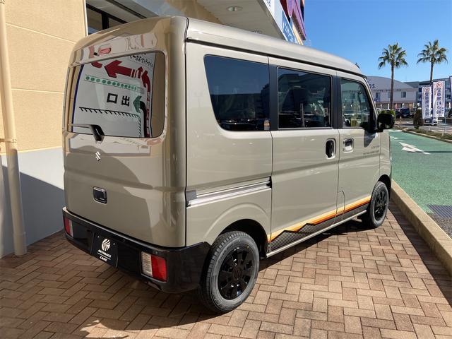 エブリイ Jリミテッド 届出済未使用車 両側パワースライドドア 運転席シートヒーター 純正LEDヘッドライト 専用サイドデカール セーフティサポート リアパーキングセンサー プッシュスタート&スマートキー(6枚目)