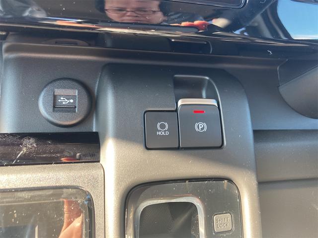 スペーシアカスタム ハイブリッドＸＳターボ　弊社届出済未使用車　ブラックルーフ　純正全方位モニター付き９インチナビ　Ｂｌｕｅｔｏｏｔｈオーディオ　セーフティサポート　前後クリアランスソナー　リアパーキングセンサー　両側パワースライドドア（39枚目）