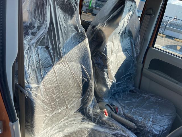 エブリイ Ｊリミテッド　弊社届出済未使用車　切替式４ＷＤ　ハイルーフ　セーフティサポート　両側パワースライドドア　リアパーキングセンサー　純正ＬＥＤヘッドライト（インナーブラック）　オートエアコン　オーバーヘッドコンソール（26枚目）