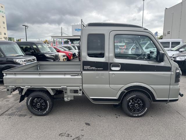 スーパーキャリイ Ｘリミテッド　４ＷＤ　衝突被害軽減ブレーキ　ナビ　ワンオーナー　ＬＥＤヘッドライト　フォグランプ　社外バンパーガード　アルミホイール　社外マフラー　キーレスエントリー　５ＭＴ（7枚目）