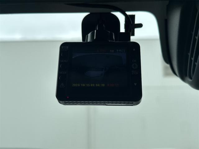 スーパーキャリイ Ｘリミテッド　４ＷＤ　衝突被害軽減ブレーキ　ナビ　ワンオーナー　ＬＥＤヘッドライト　フォグランプ　社外バンパーガード　アルミホイール　社外マフラー　キーレスエントリー　５ＭＴ（20枚目）
