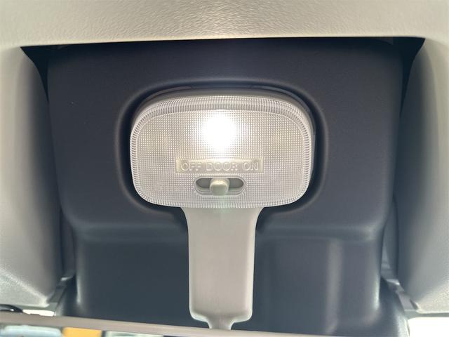 スーパーキャリイ Ｘリミテッド　４ＷＤ　衝突被害軽減ブレーキ　ナビ　ワンオーナー　ＬＥＤヘッドライト　フォグランプ　社外バンパーガード　アルミホイール　社外マフラー　キーレスエントリー　５ＭＴ（25枚目）