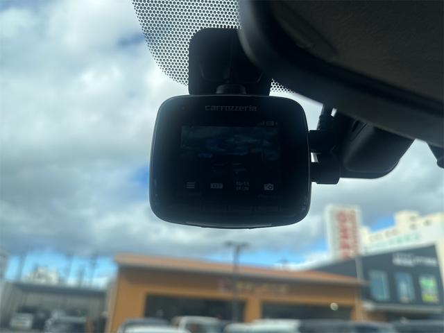ＮＶ３５０キャラバンバン ロングＤＸ　エマージェンシーブレーキ　ナビＴＶ　Ｂｌｕｅｔｏｏｔｈ　バックカメラ　ドライブレコーダー　キーレスエントリー　ＥＴＣ　リヤフィルム　両側スライドドア　６人乗（28枚目）