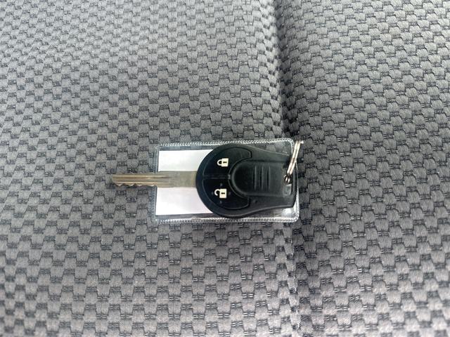 ＮＶ３５０キャラバンバン ロングＤＸ　エマージェンシーブレーキ　ナビＴＶ　Ｂｌｕｅｔｏｏｔｈ　バックカメラ　ドライブレコーダー　キーレスエントリー　ＥＴＣ　リヤフィルム　両側スライドドア　６人乗（33枚目）
