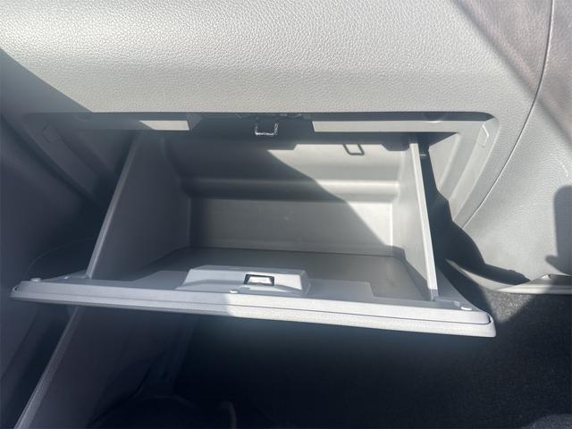 ＮＶ３５０キャラバンバン ロングＤＸ　エマージェンシーブレーキ　ナビＴＶ　Ｂｌｕｅｔｏｏｔｈ　バックカメラ　ドライブレコーダー　キーレスエントリー　ＥＴＣ　リヤフィルム　両側スライドドア　６人乗（35枚目）