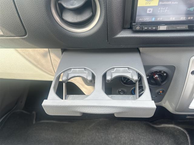 ＮＶ３５０キャラバンバン ロングＤＸ　エマージェンシーブレーキ　ナビＴＶ　Ｂｌｕｅｔｏｏｔｈ　バックカメラ　ドライブレコーダー　キーレスエントリー　ＥＴＣ　リヤフィルム　両側スライドドア　６人乗（38枚目）