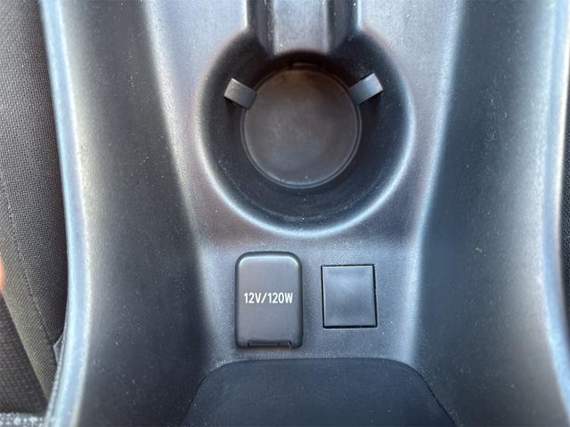 プリウス Ｓ　トヨタセーフティセンス　ワンオーナー　ナビＴＶ　Ｂｌｕｅｔｏｏｔｈ　ＬＥＤヘッドライト　ドライブレコーダー　ＥＴＣ　スマートキー　プッシュスタート　クルーズコントロール　整備記録簿（36枚目）