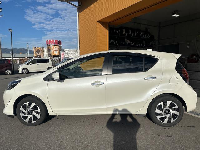 アクア Sスタイルブラック トヨタセーフティセンス ナビTV パノラマモニター LEDヘッドライト スマートキー プッシュスタート(13枚目)