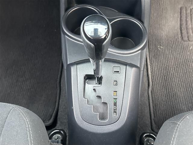 アクア Sスタイルブラック トヨタセーフティセンス ナビTV パノラマモニター LEDヘッドライト スマートキー プッシュスタート(29枚目)